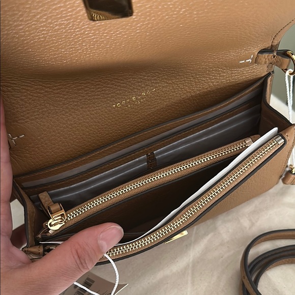 Tory Burch Thea flat Leather wallet crossbody - Picture 5 of 8
